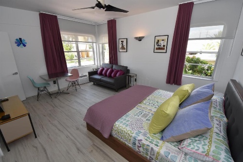 NoBeVIP at the OLSEN on the BEACH! image 38